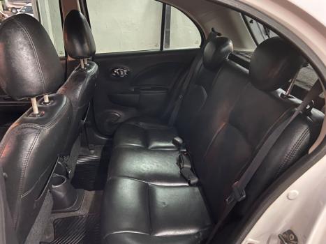 NISSAN March 1.6 16V 4P S FLEX, Foto 11
