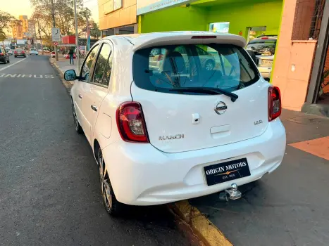 NISSAN March 1.6 16V 4P SL FLEX, Foto 4