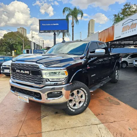 RAM 2500 6.7 I6 24V SLT CABINE DUPLA TURBO DIESEL LARAMIE 4X4 AUTOMTICO, Foto 2