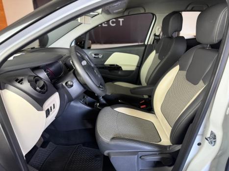 RENAULT Captur 2.0 16V 4P FLEX INTENSE AUTOMTICO, Foto 15