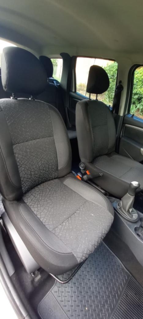 RENAULT Duster 1.6 16V 4P FLEX DYNAMIQUE, Foto 6