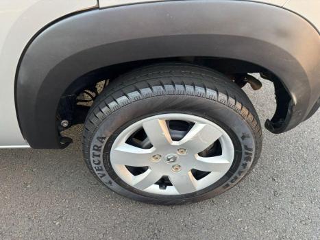 RENAULT Kwid 1.0 12V 4P SCE FLEX ZEN, Foto 11