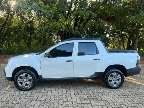 RENAULT Oroch 1.6 16V 4P FLEX INTENSE, Foto 5