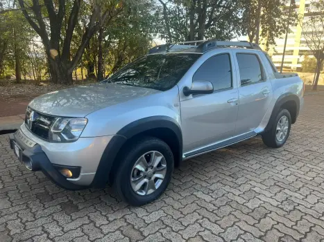 RENAULT Oroch 2.0 16V 4P FLEX DYNAMIQUE AUTOMTICO, Foto 1