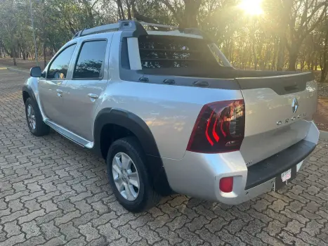 RENAULT Oroch 2.0 16V 4P FLEX DYNAMIQUE AUTOMTICO, Foto 8
