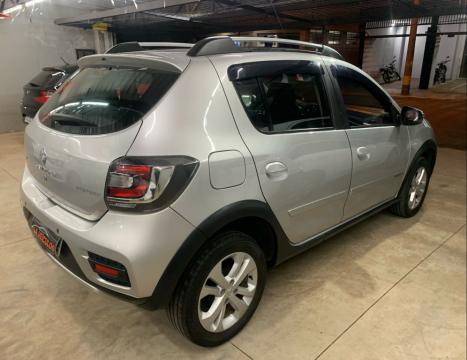 RENAULT Sandero 1.6 4P FLEX STEPWAY, Foto 5