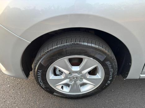 RENAULT Sandero 1.6 4P FLEX DYNAMIQUE, Foto 10