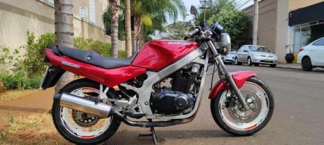 SUZUKI GSR 500 I, Foto 1