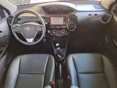 TOYOTA Etios Cross 1.5 16V 4P, Foto 9