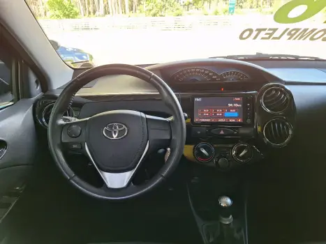 TOYOTA Etios Cross 1.5 16V 4P, Foto 14