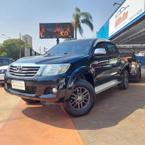 TOYOTA Hilux , Foto 2