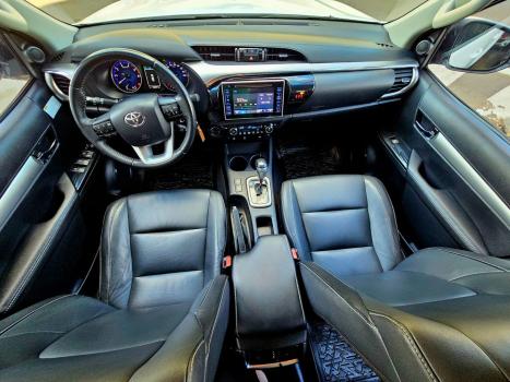 TOYOTA Hilux Caminhonete 2.7 16V 4P SRV CABINE DUPLA, Foto 7