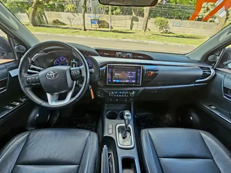 TOYOTA Hilux Caminhonete 2.7 16V 4P SRV CABINE DUPLA, Foto 8