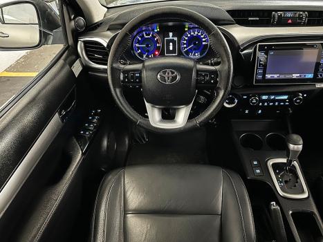 TOYOTA Hilux Caminhonete 2.8 16V SRV 4X4 DIESEL CABINE DUPLA AUTOMTICO, Foto 6