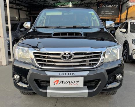 TOYOTA Hilux Caminhonete 3.0 4P 4X4 SRV TURBO DIESEL TOP CABINE DUPLA AUTOMTICO, Foto 2