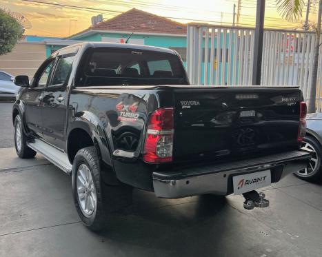 TOYOTA Hilux Caminhonete 3.0 4P 4X4 SRV TURBO DIESEL TOP CABINE DUPLA AUTOMTICO, Foto 6