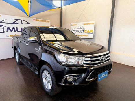 TOYOTA Hilux Caminhonete 2.7 16V 4P SRV FLEX 4X4  CABINE DUPLA AUTOMTICO, Foto 2