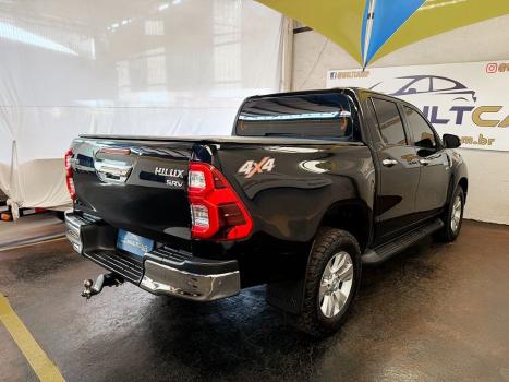 TOYOTA Hilux Caminhonete 2.7 16V 4P SRV FLEX 4X4  CABINE DUPLA AUTOMTICO, Foto 17