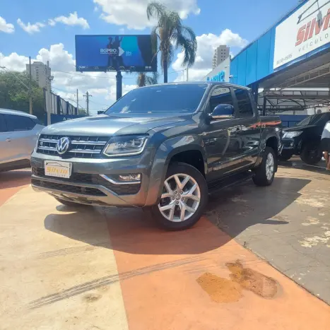 VOLKSWAGEN Amarok 3.0 V6 CABINE DUPLA HIGHLINE 4X4 TURBO INTERCOOLER AUTOMTICO, Foto 2