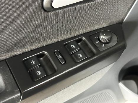VOLKSWAGEN Fox 1.6 4P CONNECT FLEX, Foto 9