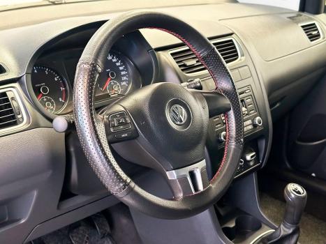 VOLKSWAGEN Fox 1.6 4P, Foto 9