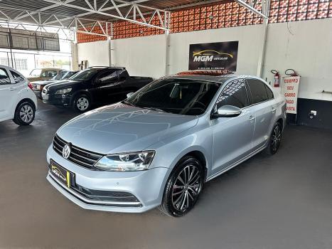 VOLKSWAGEN Jetta 2.0 4P CONFORTLINE FLEX, Foto 3