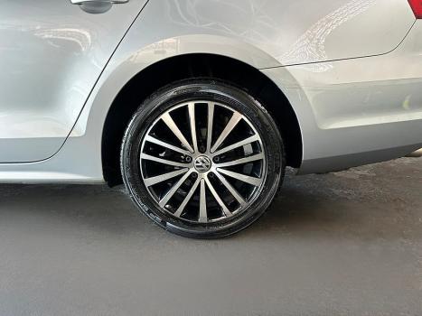 VOLKSWAGEN Jetta 2.0 4P CONFORTLINE FLEX, Foto 13
