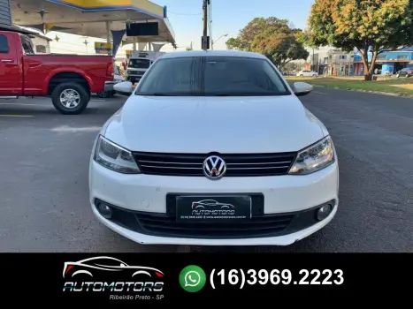 VOLKSWAGEN Jetta 2.0 4P FLEX CONFORTLINE TIPTRONIC AUTOMTICO, Foto 2
