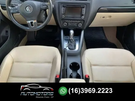 VOLKSWAGEN Jetta 2.0 4P FLEX CONFORTLINE TIPTRONIC AUTOMTICO, Foto 8