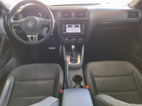 VOLKSWAGEN Jetta 2.0 4P CONFORTLINE TIPTRONIC AUTOMTICO, Foto 8