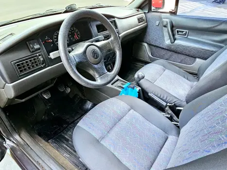 VOLKSWAGEN Santana 2.0 GLS EVIDENCE, Foto 6