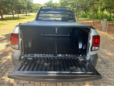 VOLKSWAGEN Saveiro 1.6 16V FLEX MSI ROBUST CABINE SIMPLES, Foto 8