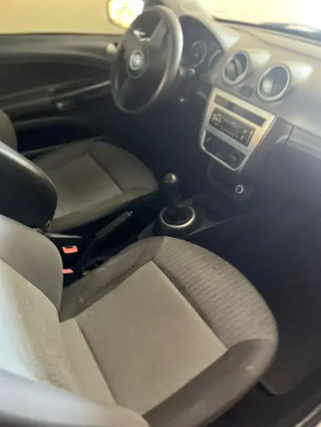 VOLKSWAGEN Saveiro 1.6 16V FLEX MSI ROBUST CABINE SIMPLES, Foto 9