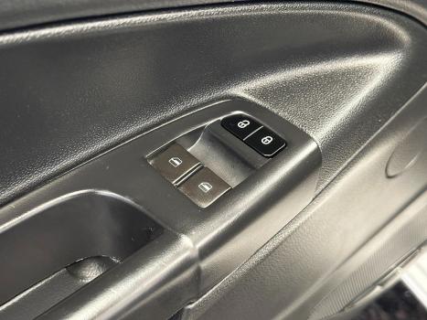 VOLKSWAGEN Saveiro 1.6 G7 CABINE SIMPLES ROBUST FLEX, Foto 9
