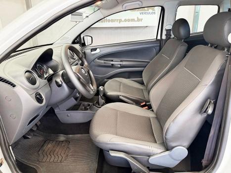 VOLKSWAGEN Saveiro 1.6 G7 ROBUST CABINE DUPLA FLEX, Foto 4