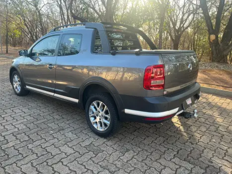 VOLKSWAGEN Saveiro 1.6 16V G6 CROSS CABINE DUPLA FLEX, Foto 8