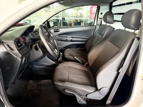 VOLKSWAGEN Saveiro 1.6 G7 ROBUST CABINE DUPLA FLEX, Foto 5