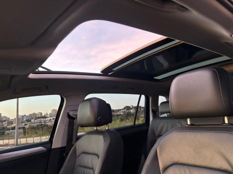 VOLKSWAGEN Tiguan 1.4 250 TSI TOTAL FLEX ALLSPACE COMFORTLINE TURBO AUTOMTICO TIPTRONIC, Foto 8