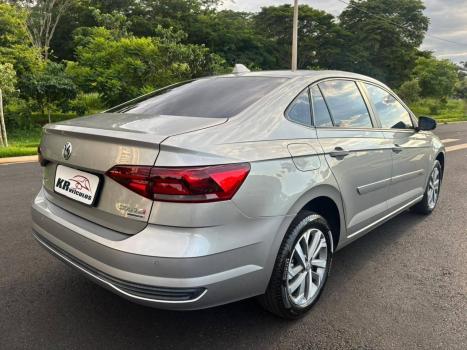 VOLKSWAGEN Virtus 1.0 4P 200 TSI FLEX COMFORTLINE AUTOMTICO, Foto 6