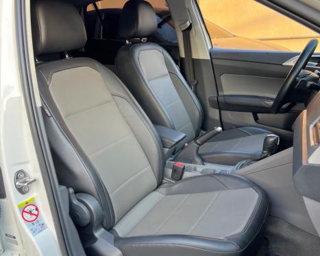 VOLKSWAGEN Virtus 1.0 4P 200 TSI FLEX HIGHLINE AUTOMTICO, Foto 12