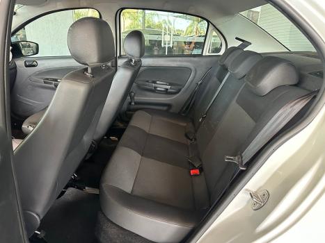 VOLKSWAGEN Voyage 1.0 4P FLEX, Foto 7