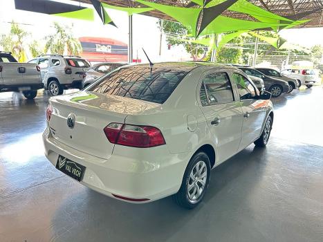 VOLKSWAGEN Voyage 1.0 4P FLEX, Foto 15