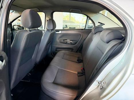 VOLKSWAGEN Voyage 1.0 4P FLEX, Foto 7
