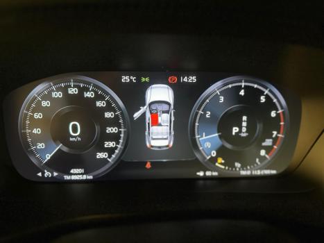 VOLVO XC40 2.0 16V 4P T5 TURBO MOMENTUM AWD GEARTRONIC AUTOMTICO, Foto 10