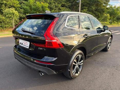 VOLVO XC60 2.0 4P D5 MOMENTUM DIESEL AWD GEARTRONIC, Foto 4
