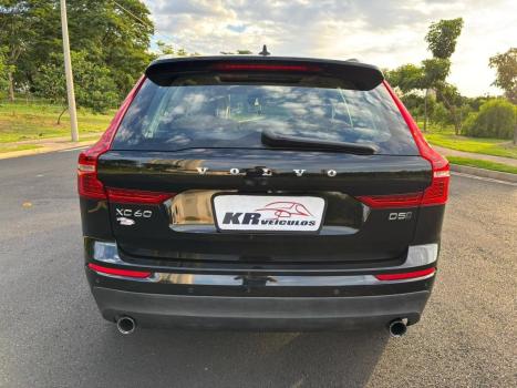 VOLVO XC60 2.0 4P D5 MOMENTUM DIESEL AWD GEARTRONIC, Foto 5