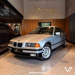 BMW 318I 1.8 16V 4P AUTOMÁTICO