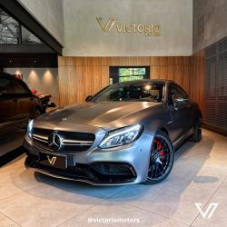 MERCEDES-BENZ C 63 AMG 4.0 V8 4P S COUPÉ BI-TURBO AUTOMÁTICO