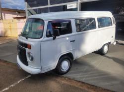 VOLKSWAGEN Kombi 1.4 FLEX STD LOTA��O 12 LUGARES