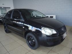 VOLKSWAGEN Polo Sedan 1.6 4P FLEX